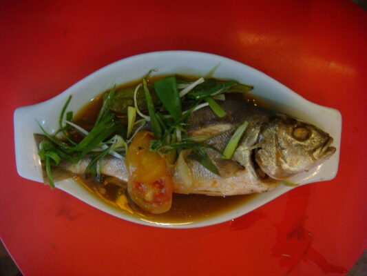 Nematalosa come (Nematalosa come) |commons:File:Chinese-style Nematalosa come with soy sauce and shallots.jpg